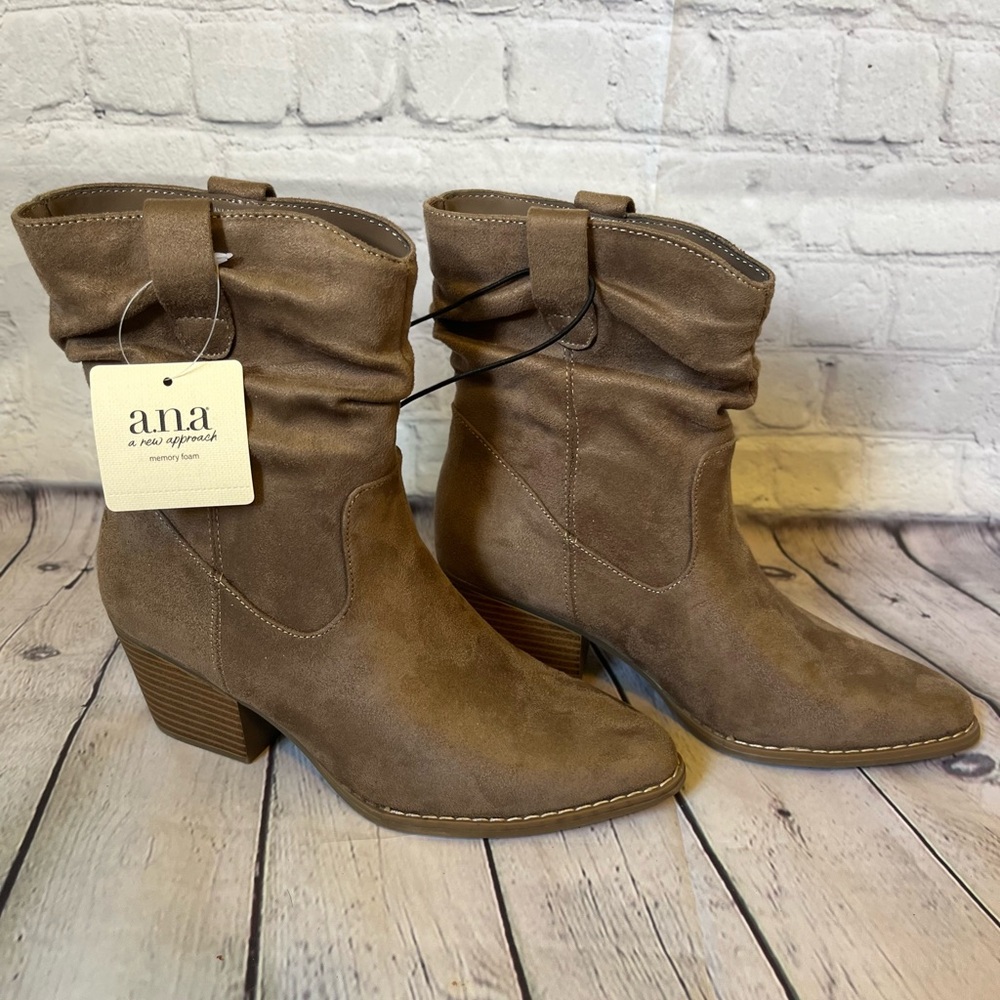 a.n.a Womens Delia Porchini Stacked Heel Slouch Boots NWT